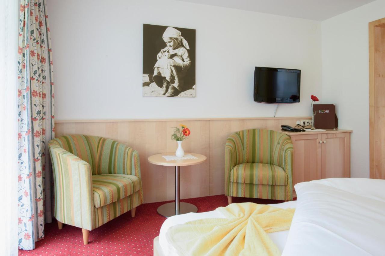 Hotel Silbertal Szoba fotó