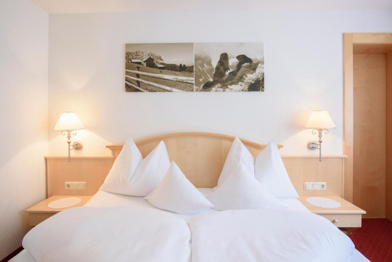 Hotel Silbertal Szoba fotó