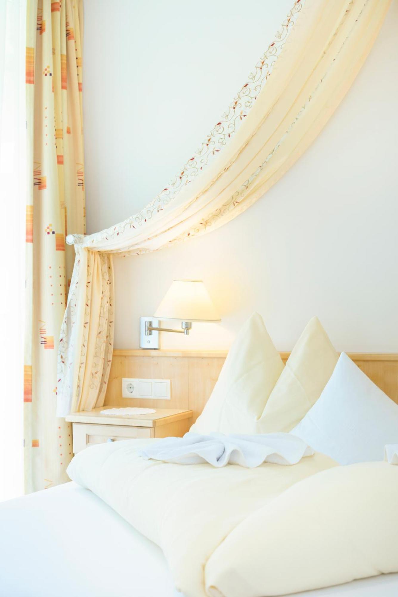 Hotel Silbertal Szoba fotó